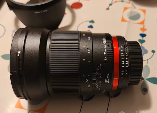 Samyang x nikon - x,